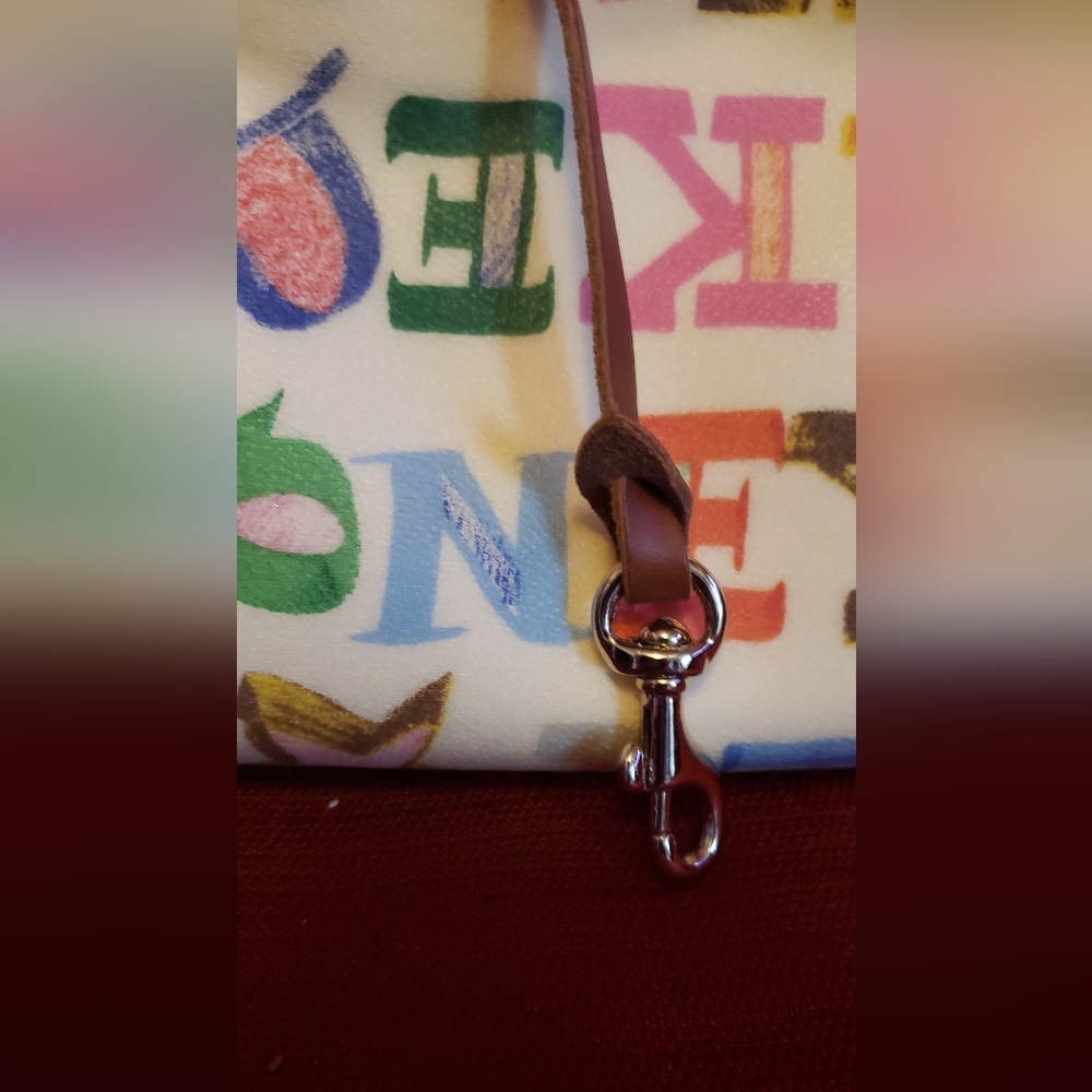 Dooney & Bourke 👛 Multicolor Women's Wristlet NWOT - Picture 12 of 13